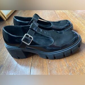 Black Chunky Mary Jane Shoes